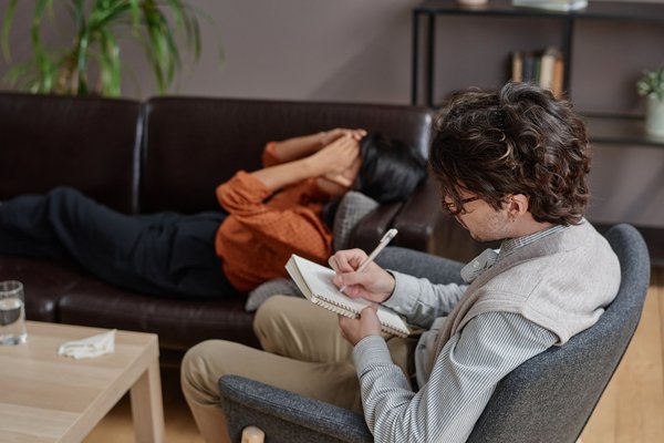 Psychanalyse en ligne : découvrez votre bien-être mental.